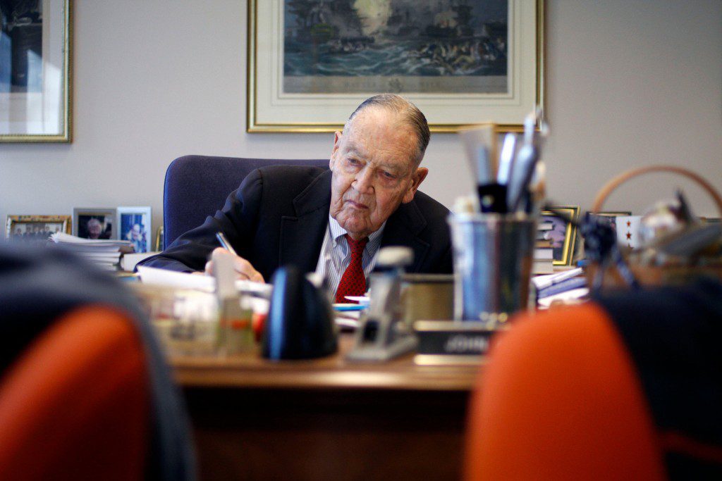 John Bogle Dismisses Index Fund 'Danger'